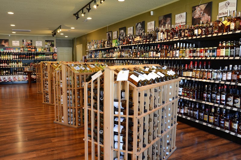 Hund Haus Wine & Spirits