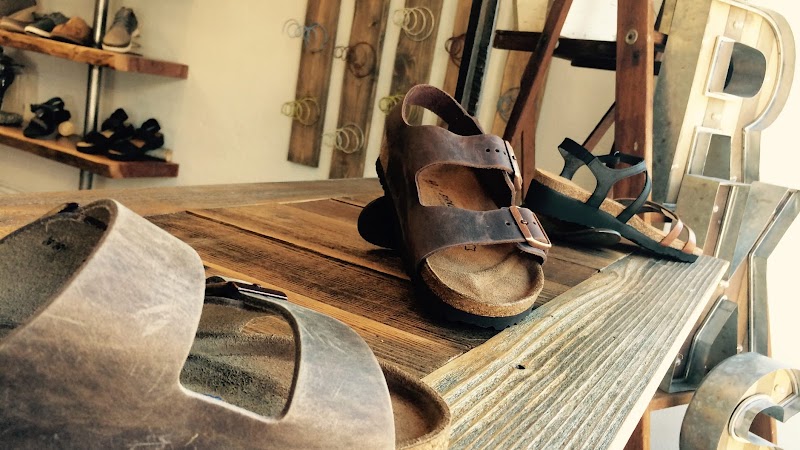 Birkenstock -bend shoe co.