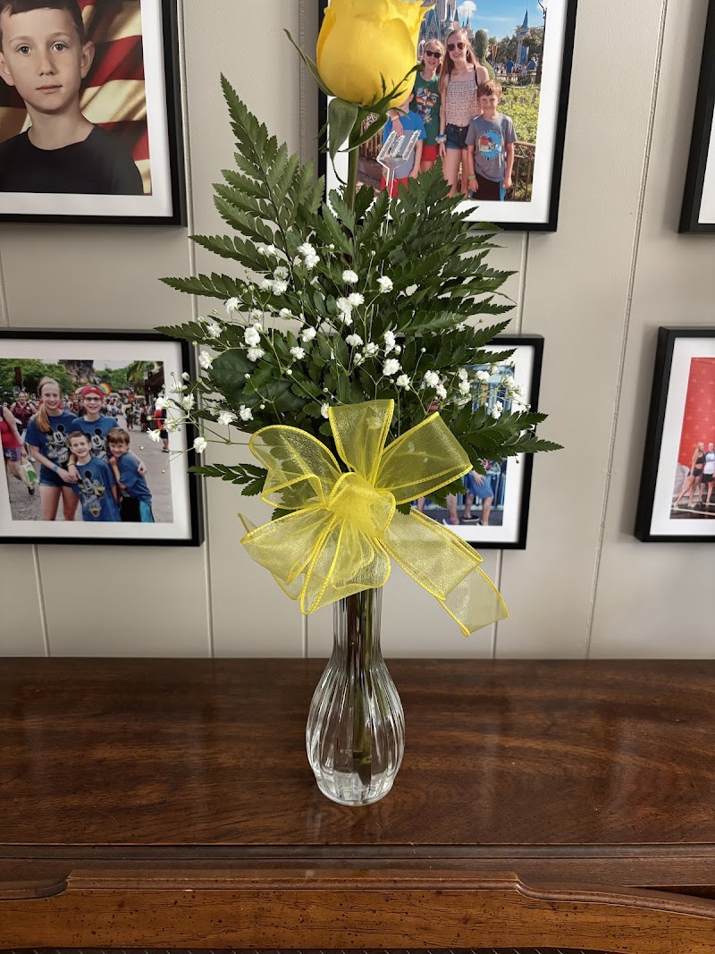 * RAY'S FLOWER, LLC