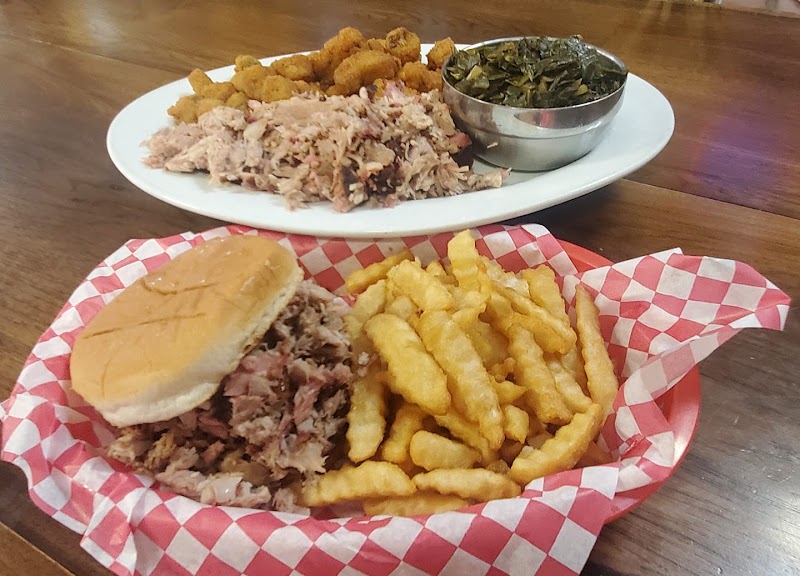 * 521 BBQ