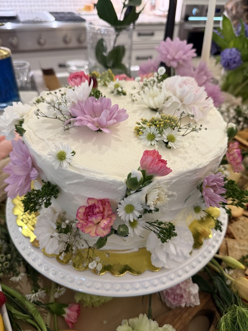 Katies Cakes & Gifts