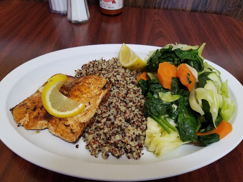 Tony's Restaurant & Mariscos