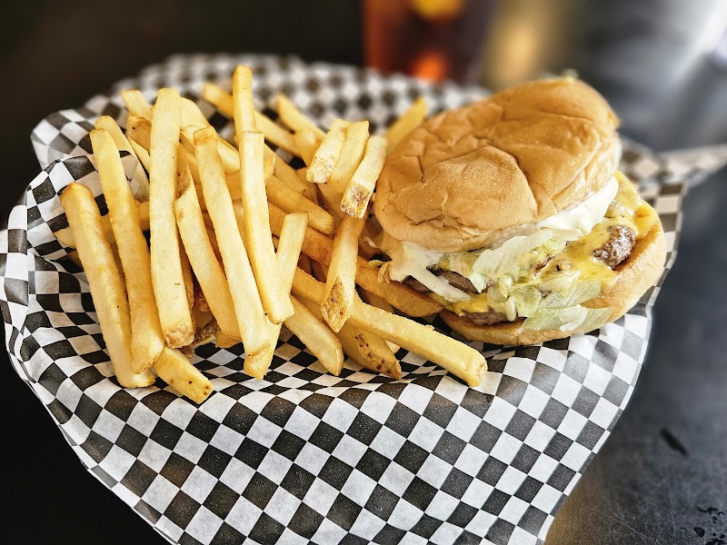 Dog Tracks Diner/ Brady's  Brew Thru