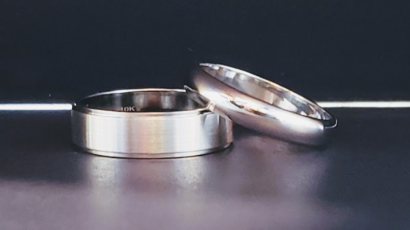 Lakein's Jewelers of Hamilton