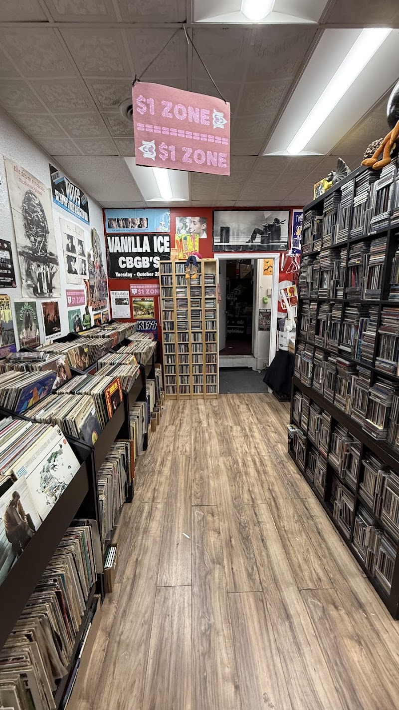 Wax Atlas Record and Stereo Exchage