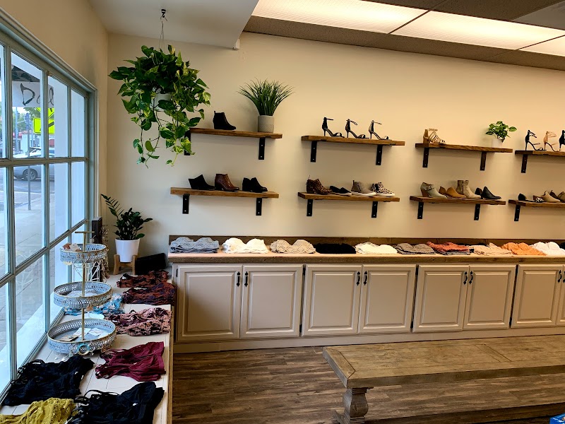 Born and Raised CA Shoe Co.