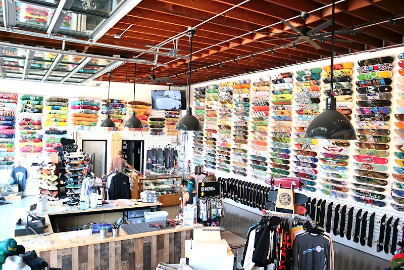 Status Skateshop