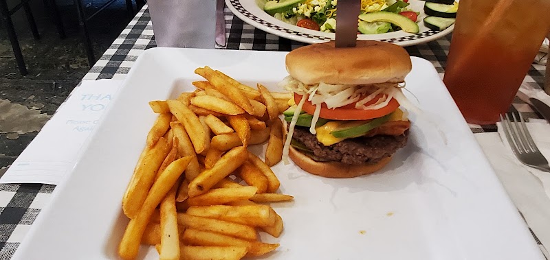 Candy's at the Granary