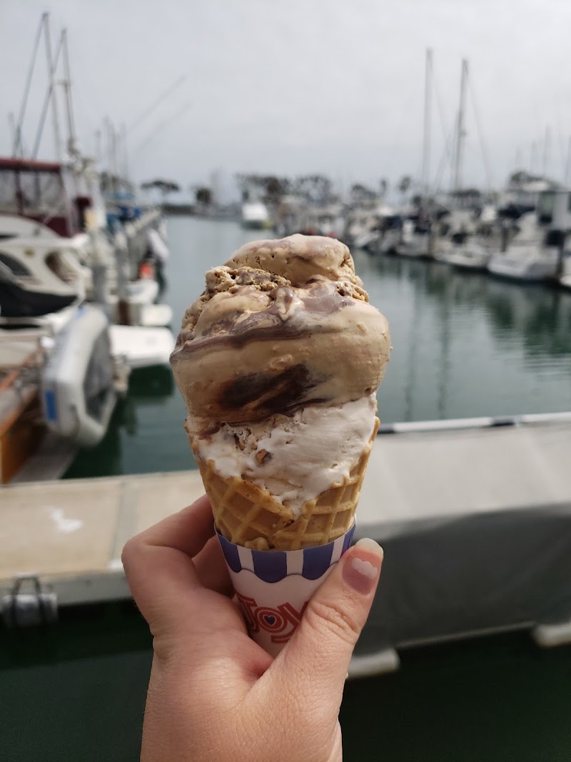 Scoop Deck Ice Cream