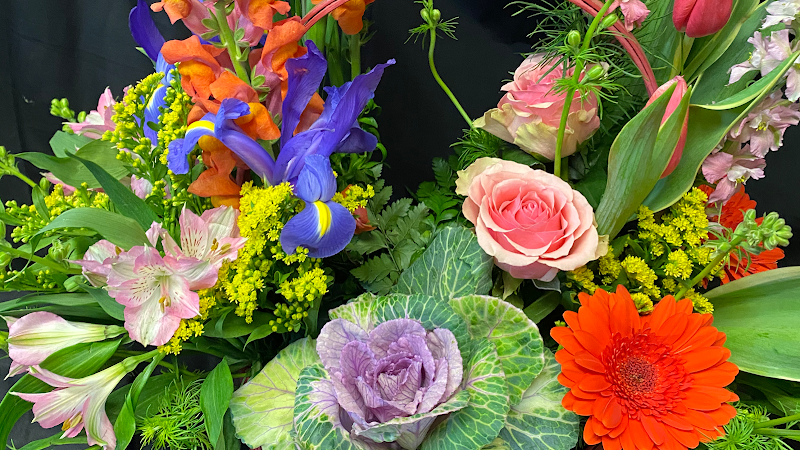 Adrienes Flowers & Gifts