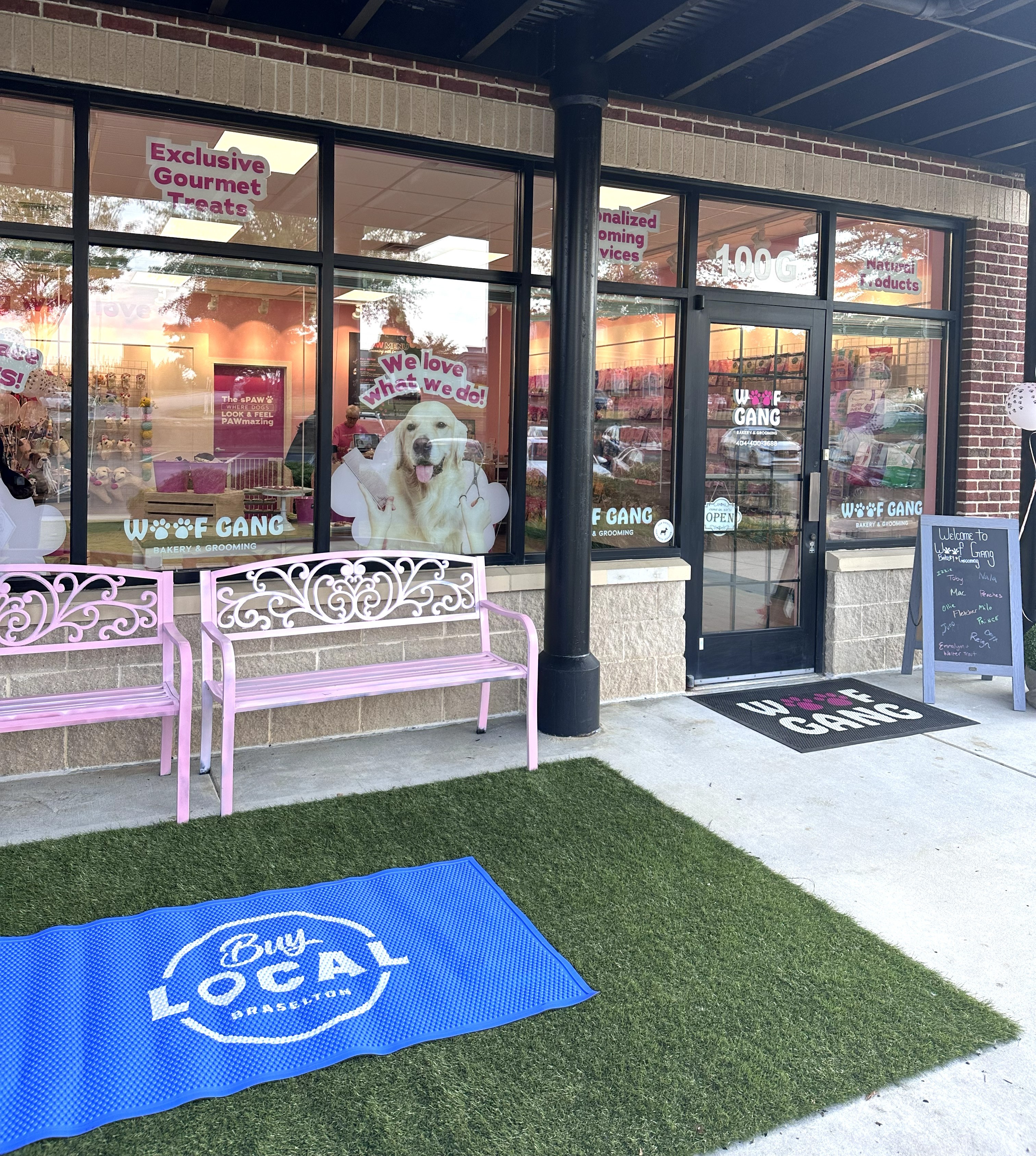 Woof Gang Bakery & Grooming