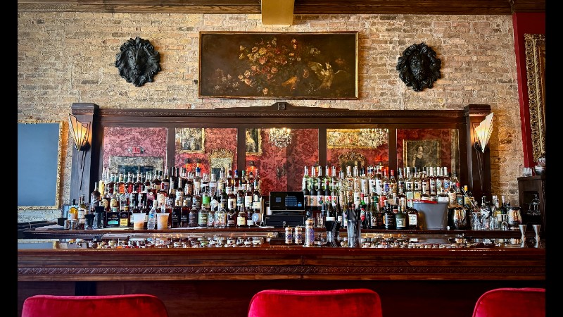 Dolly's Natural Wine Bar