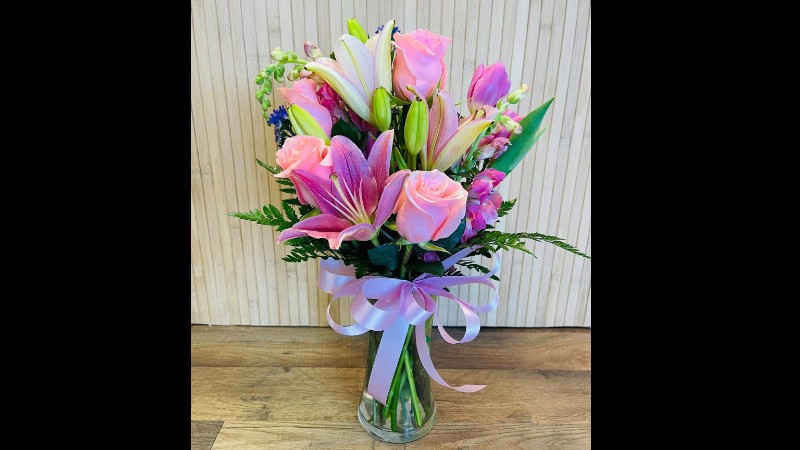 Busy Bees Flowers and Gifts LLC