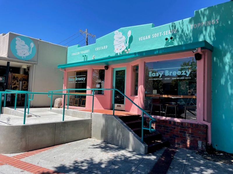 Easy Breezy Frozen Yogurt Los Gatos