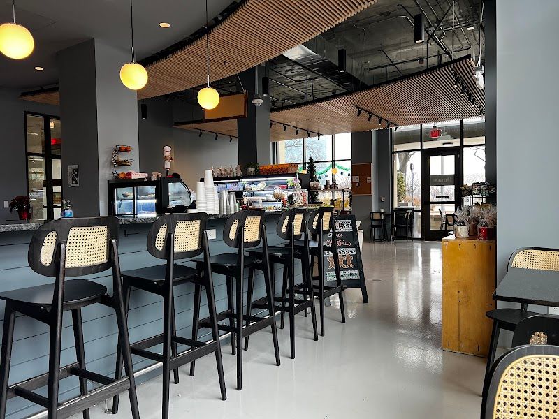 Oma's Cafe + Wine