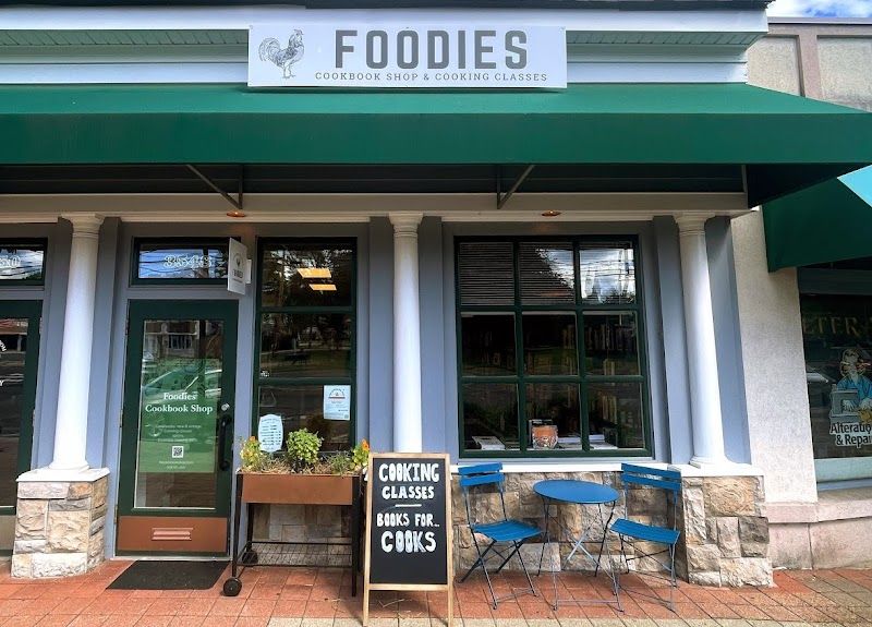 Foodies Cookbook Shop