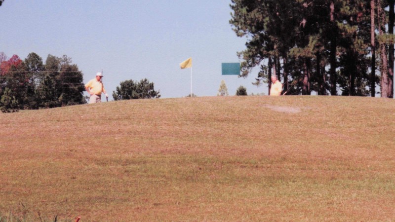 Mulliganz Golf Club