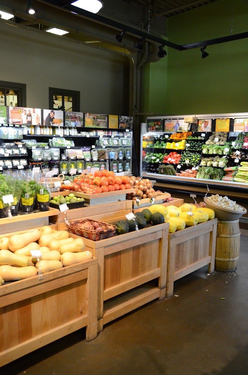 New Pioneer Food Co-op
