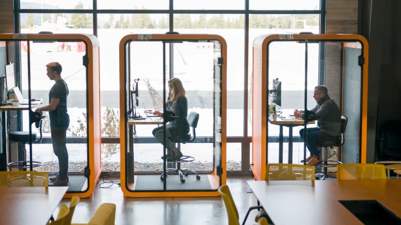 Lift Workspace: Cowork, Conference, and Wellness Center