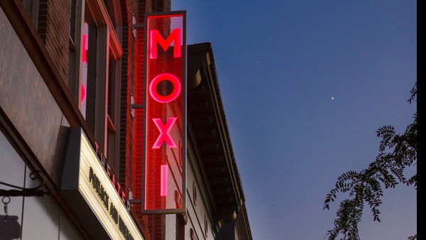 Moxi Theater