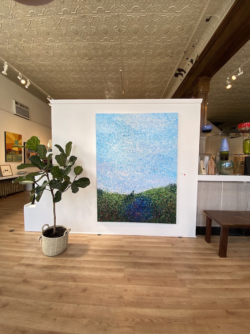 Dakota Fine Art