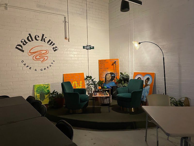 Padekwa Cafe