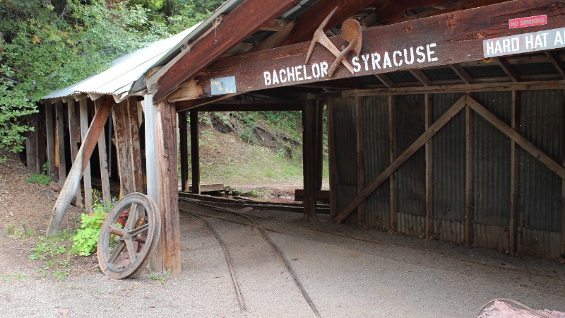 Bachelor Syracuse Mine Tour
