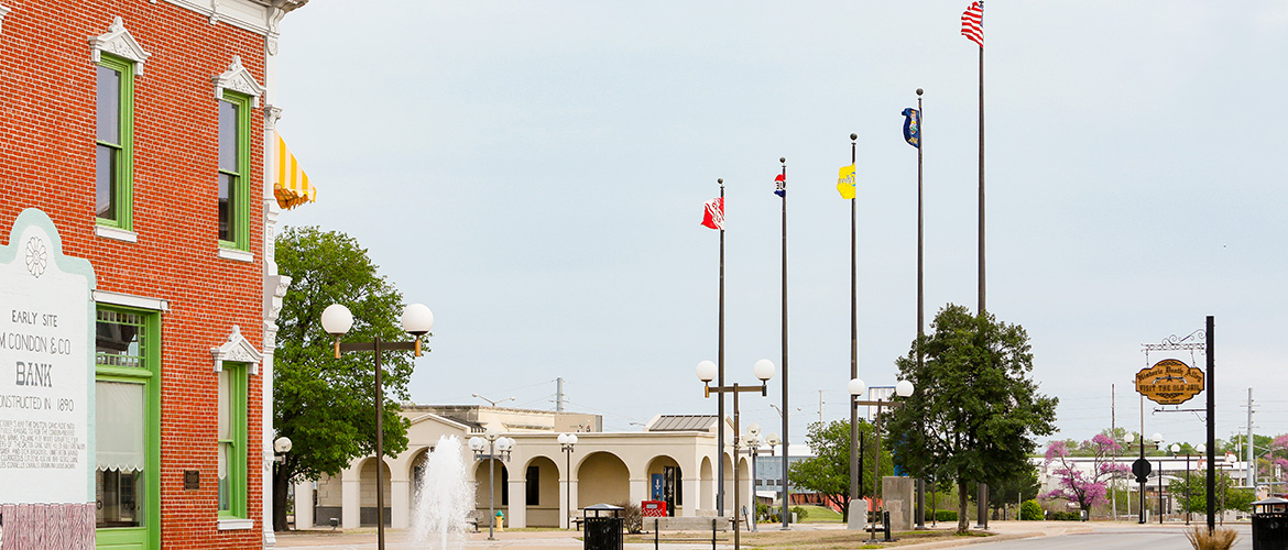 Shop Coffeyville Business Community